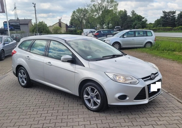 Ford Focus cena 26990 przebieg: 210000, rok produkcji 2015 z Kutno małe 466